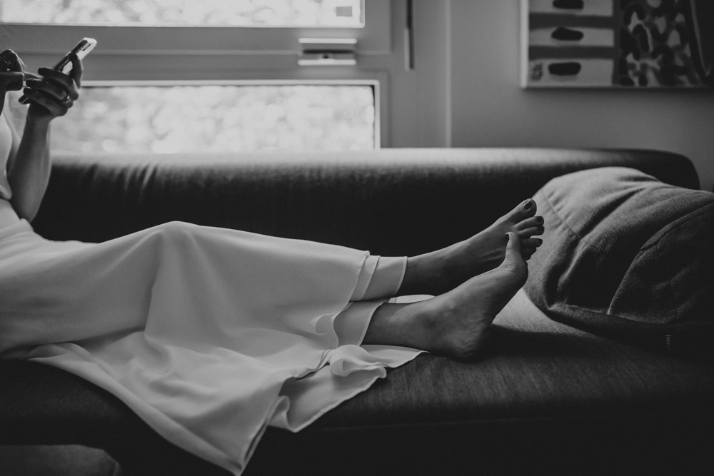 Portrait de la mariée Karolina — mariage folk jardins de Bâle, Suisse 2022 · ANtO photographe Auvergne