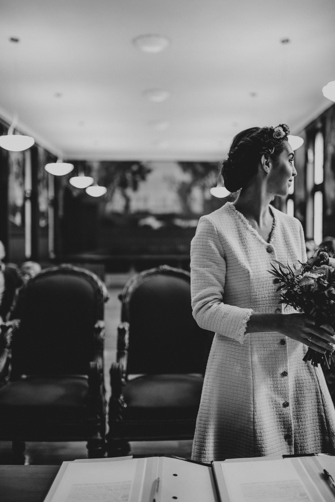 Célébration dans les rues de Lyon — reportage mariage civil ANtO photographe Auvergne 2022